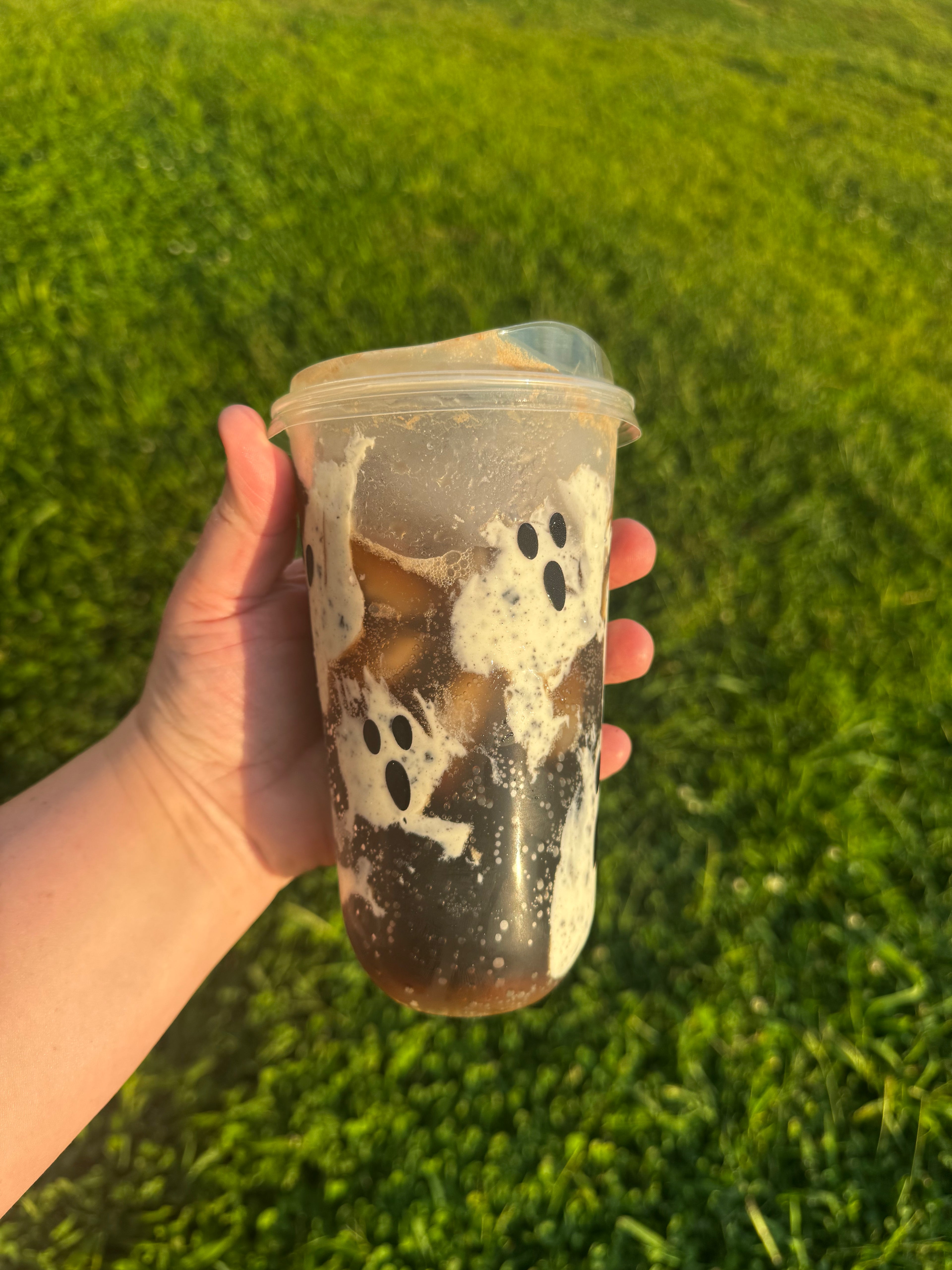 Black Ghostie Faces U-Shaped Cups