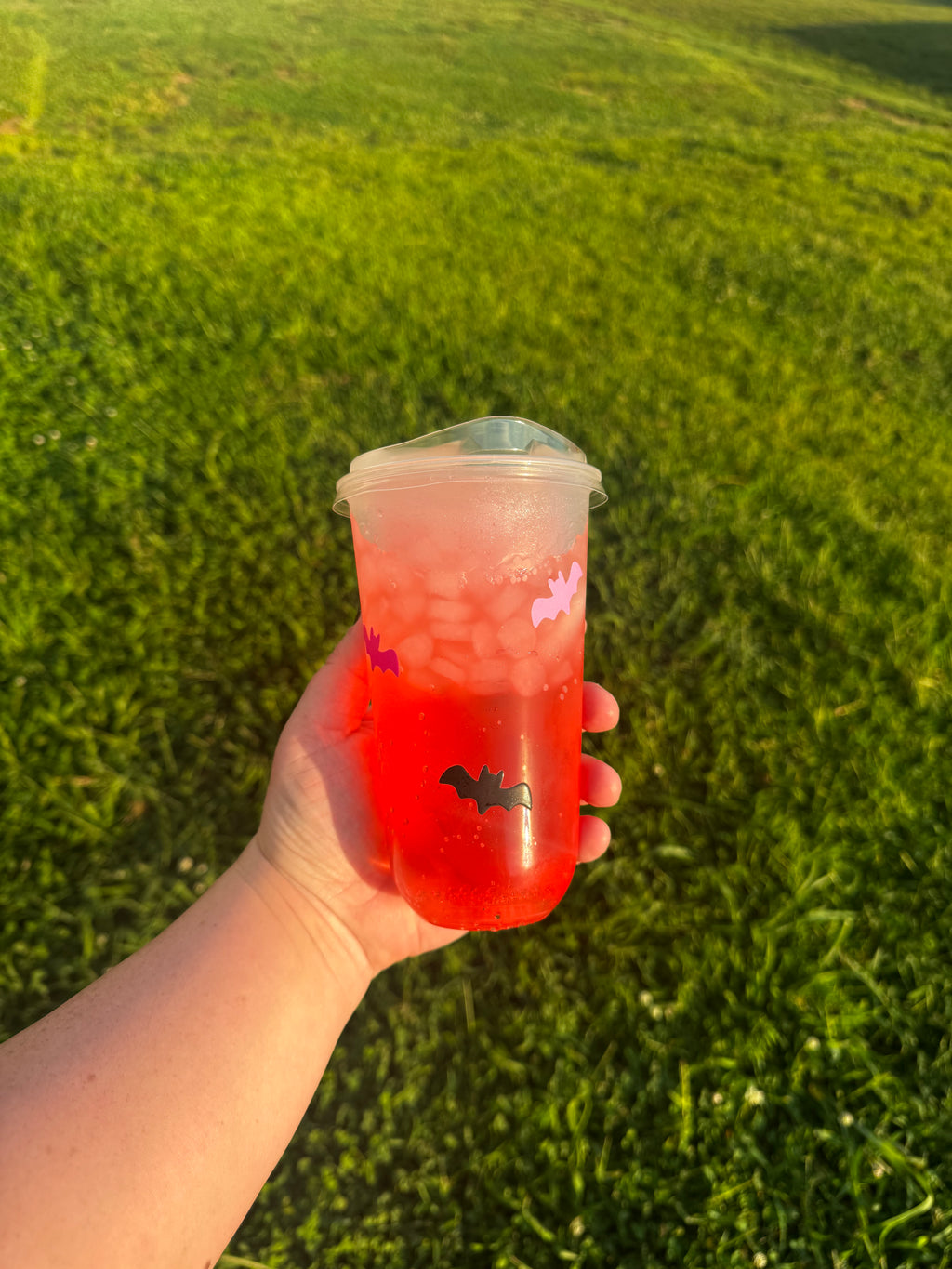 Pink & Black Bats U-Shaped Cups